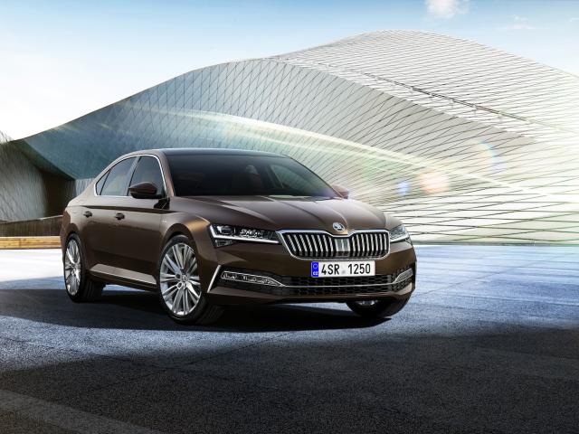 Skoda Superb III Liftback Facelifting 2.0 TSI 280KM 206kW od 2020