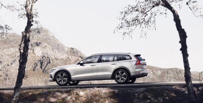 Volvo V60 II  Cross Country