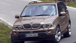 BMW X5 2004 - widok z przodu