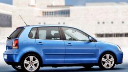 Volkswagen Polo 2005 - prawy bok