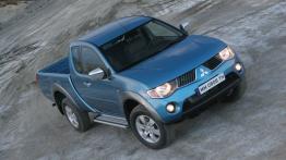 Mitsubishi L200 2006 - widok z przodu