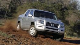 Honda Ridgeline 2006 - widok z przodu