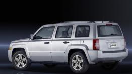 Jeep Patriot 2007 - widok z tyłu