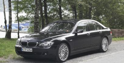 BMW Seria 7 E65 Sedan 750 i  362KM 266kW 2005-2007