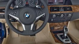 BMW Seria 5 E61 2007 - kokpit