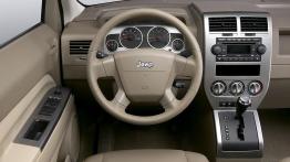 Jeep Compass 2007 - kokpit