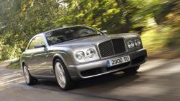 Bentley Brooklands 2008 - widok z przodu