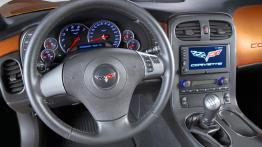 Chevrolet Corvette Coupe 2008 - kokpit