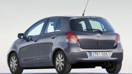 Toyota Yaris 2008 - widok z tyłu