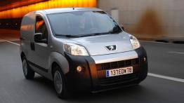 Peugeot Bipper Furgon 1.4 HDi 70KM 51kW od 2009