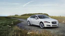 Jaguar XF I Sedan Facelifting 3.0 D V6 240KM 177kW od 2011