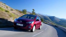 Mazda 2 II Hatchback 3d Facelifting 1.3 MZR 75KM 55kW od 2011