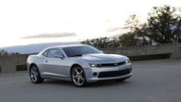 Chevrolet Camaro V Coupe 6.2L V8 405KM 298kW od 2011