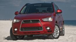 Mitsubishi Outlander Sport 2011 - widok z przodu