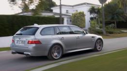 BMW M5 E61 - prawy bok