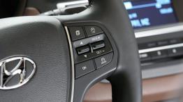 Hyundai i20 II (2015) - sterowanie w kierownicy