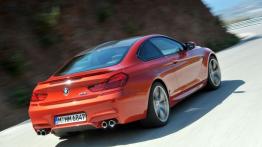 BMW M6 Coupe 2012 - widok z tyłu