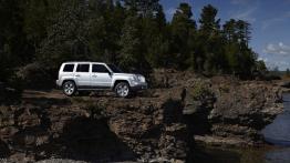 Jeep Patriot 2010 - prawy bok