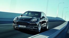 Porsche Cayenne 2010 - widok z przodu