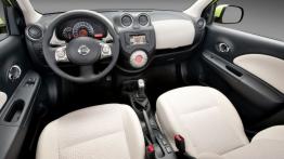 Nissan Micra 2010 - pełny panel przedni