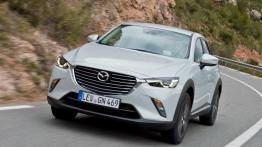 Mazda CX-3 SKYACTIV-G (2015) - widok z przodu