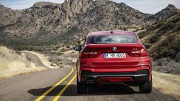 BMW X4 (2015) - widok z tyłu