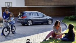 BMW 220d xDrive Gran Tourer (2015) - prawy bok