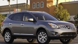 Nissan Rogue 2011 - prawy bok