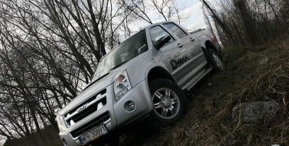 Isuzu D-Max I Double Cab 3.0 D 163KM 120kW 2010-2011