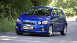 Chevrolet Aveo hatchback 2011 - widok z przodu