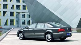 Volkswagen Phaeton 2011 - lewy bok