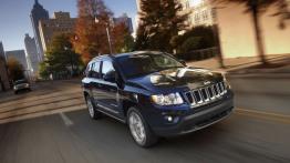 Jeep Compass 2011 - widok z przodu