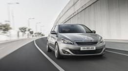 Peugeot 308 II (2014) - widok z przodu