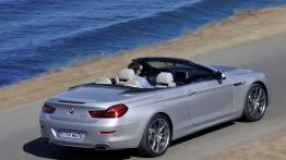 BMW Seria 6 Cabrio 2012 - widok z tyłu