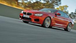 BMW M6 Coupe 2012 - widok z przodu