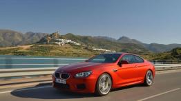 BMW M6 Coupe 2012 - lewy bok