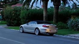 BMW Seria 6 Cabrio 2012 - widok z tyłu