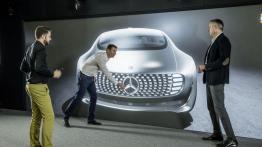 Mercedes F 015 Luxury in Motion Concept (2015) - projektowanie auta