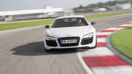 Audi R8 V8 Coupe Facelifting (2013) - widok z przodu