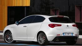 Alfa Romeo Giulietta Nuova II Hatchback 5d 1.4 TB 16v 120KM 88kW 2010-2013