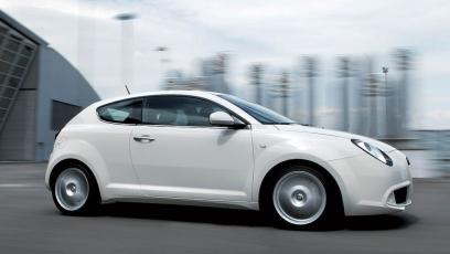 Alfa Romeo MiTo Hatchback 3d