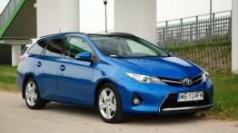 Toyota Auris II Touring Sports D-4D 90 90KM 66kW od 2013