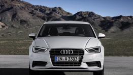 Audi A3 III Limousine (sedan 2013) - widok z przodu