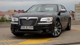 Lancia Thema II Sedan 3.0 V6 190KM 140kW 2011-2013