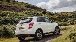 Ssangyong Korando III SUV Facelifting 2.0i 150KM 110kW od 2013