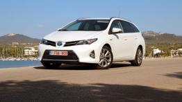 Toyota Auris II Touring Sports D-4D 90 90KM 66kW od 2013