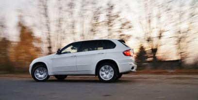 BMW X5 E70 SUV Facelifting xDrive40d 306KM 225kW 2010-2013