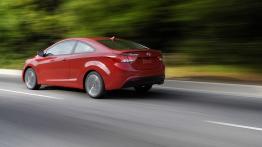 Hyundai Elantra Coupe 2013 - lewy bok