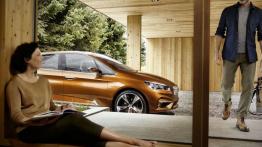 BMW Concept Active Tourer Outdoor (2013) - prawy bok