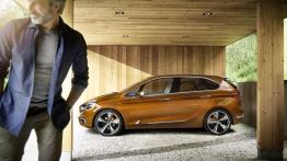 BMW Concept Active Tourer Outdoor (2013) - lewy bok